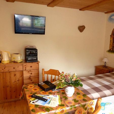 Gaestezimmer Am Maerchenbrunnen Dresda Camera foto